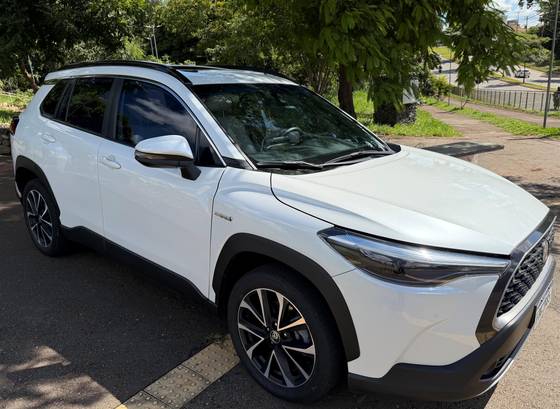 TOYOTA COROLLA CROSS 1.8 VVT-I HYBRID FLEX XRX CVT